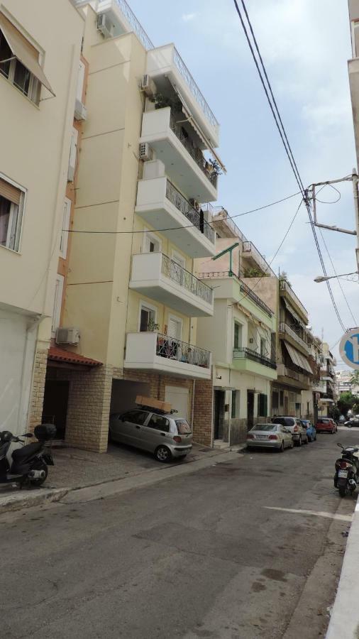Penthouse Deluxe Apartment At Piraeus Bagian luar foto