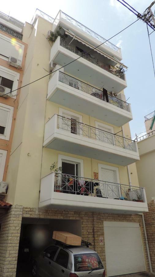 Penthouse Deluxe Apartment At Piraeus Bagian luar foto
